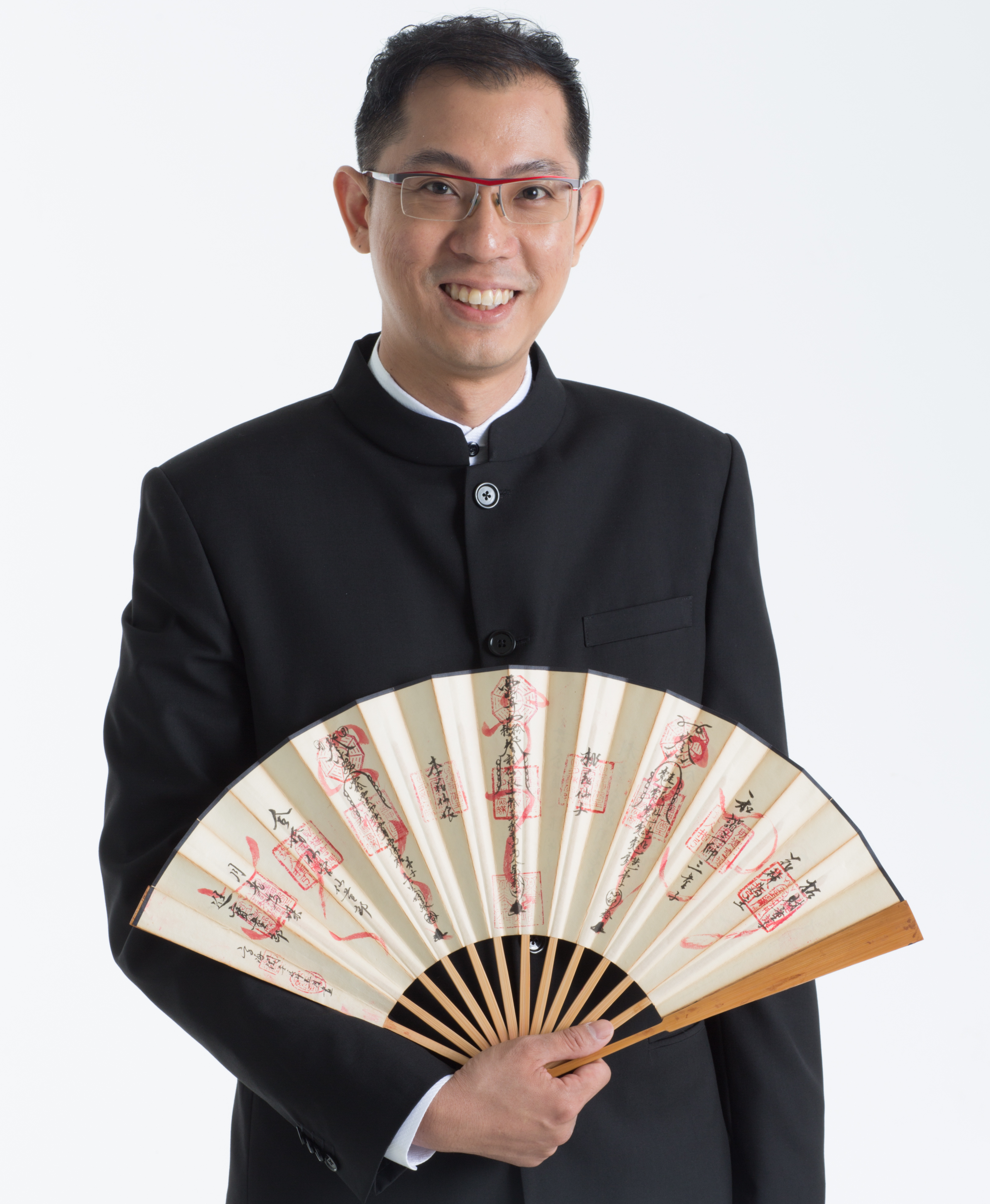 張法泓 新加坡六壬仙法傳教師 風水師傳