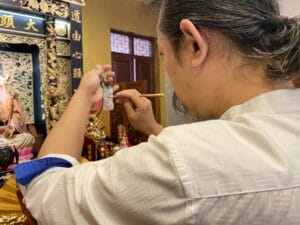 開光 Master Louis Cheung Geomancy Singapore | Feng Shui Master Louis Cheng