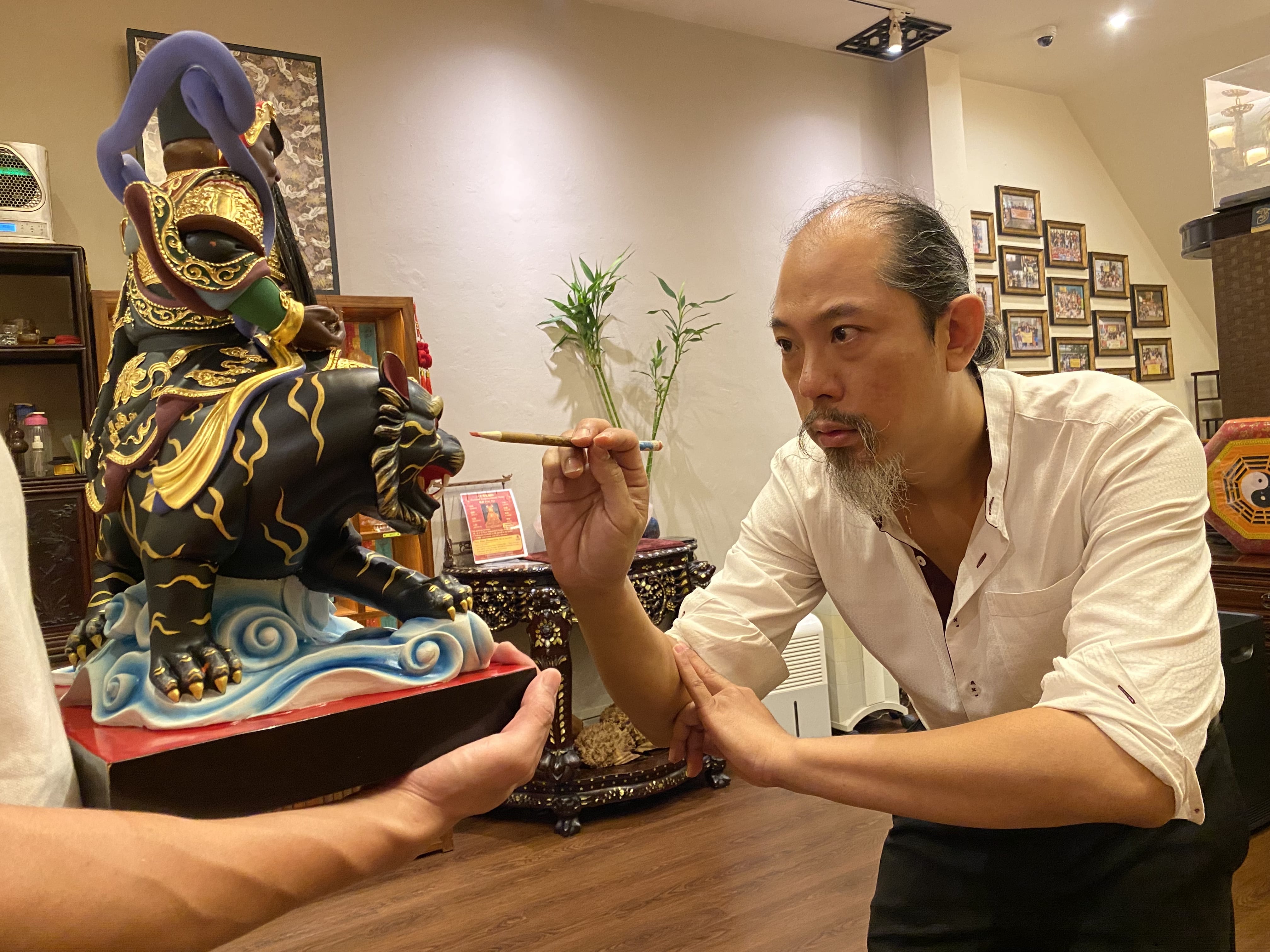 开光 Consecration Ceremony by Master Louis Cheung, Divineway Fengshui